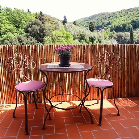 Vila L'Oasi Tra Mare E Monti Lerici Exteriér fotografie